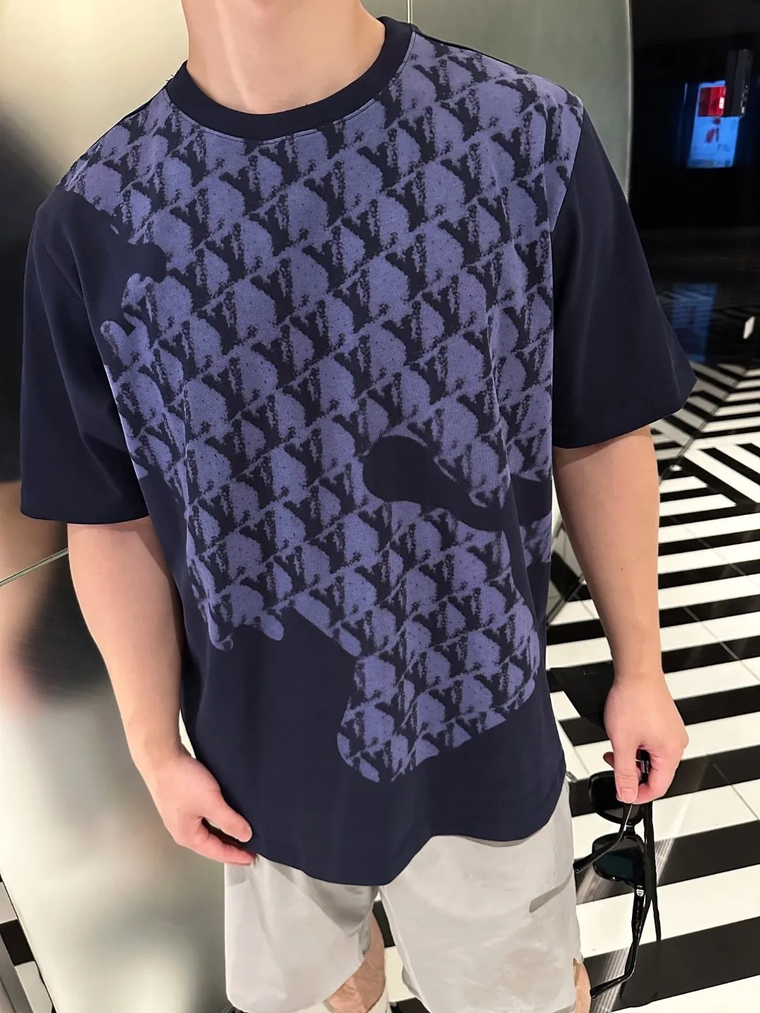 Louis Vuitton/ Blue
